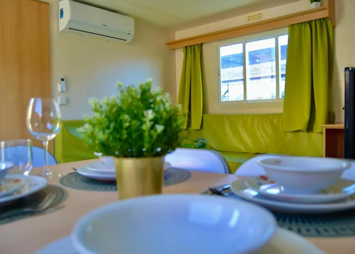 Casa La Traviesa 칸델라리아